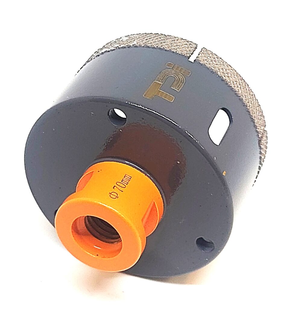 OTWORNICA DO GRESU TDi „MATRIX” D70xM14 - 1